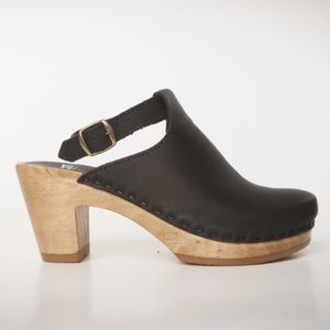 Sven Original high heel halter strap clog in Black